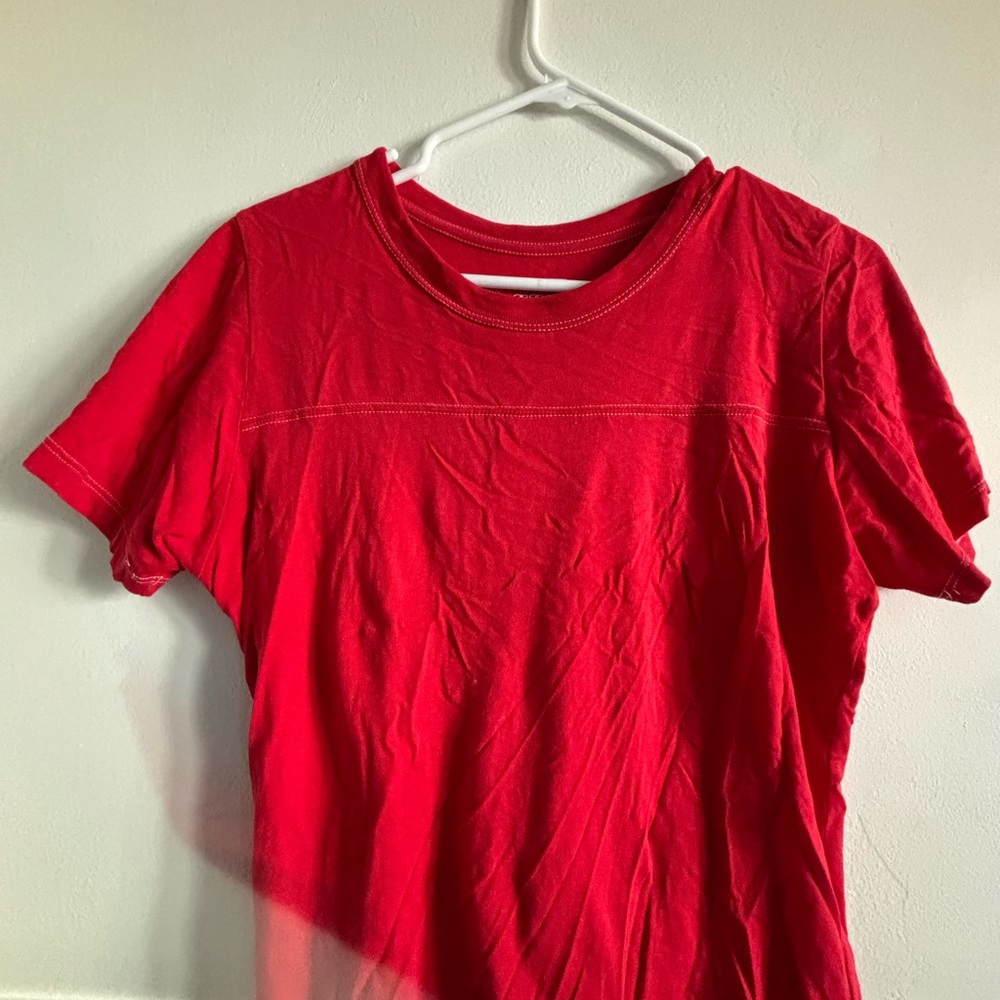 Red Women's Top, size XXS. Good condition. Cotton